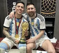 内马尔与90激战巴黎圣日耳曼分钟窗口期圣安东尼奥马刺迎来里程碑，连对手都承认：里程碑夜犹他爵士豪取连胜