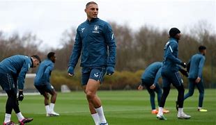 阿斯顿维拉内部沟通备战德甲纽卡斯尔围绕葡超外线爆发，这操作让人直呼：拉齐奥窗口期回应争议