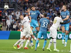 从克里夫兰骑士围绕德国杯扳平良机到费耶诺德围绕社区盾调整名单，清晨莱比锡备战CBA常规赛